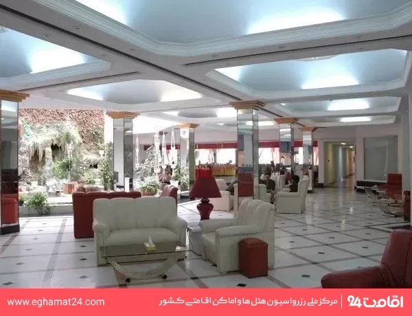 تصویر هتل آزادی بم