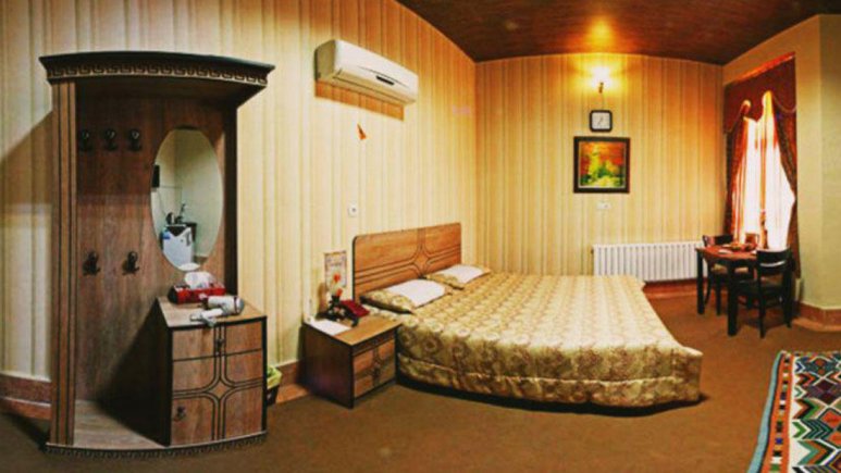 تصویر هتل سنتی عماد نظام فردوس