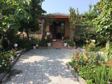 عکس ویلا حیاط‌دار منطقه برند ایزدشهر