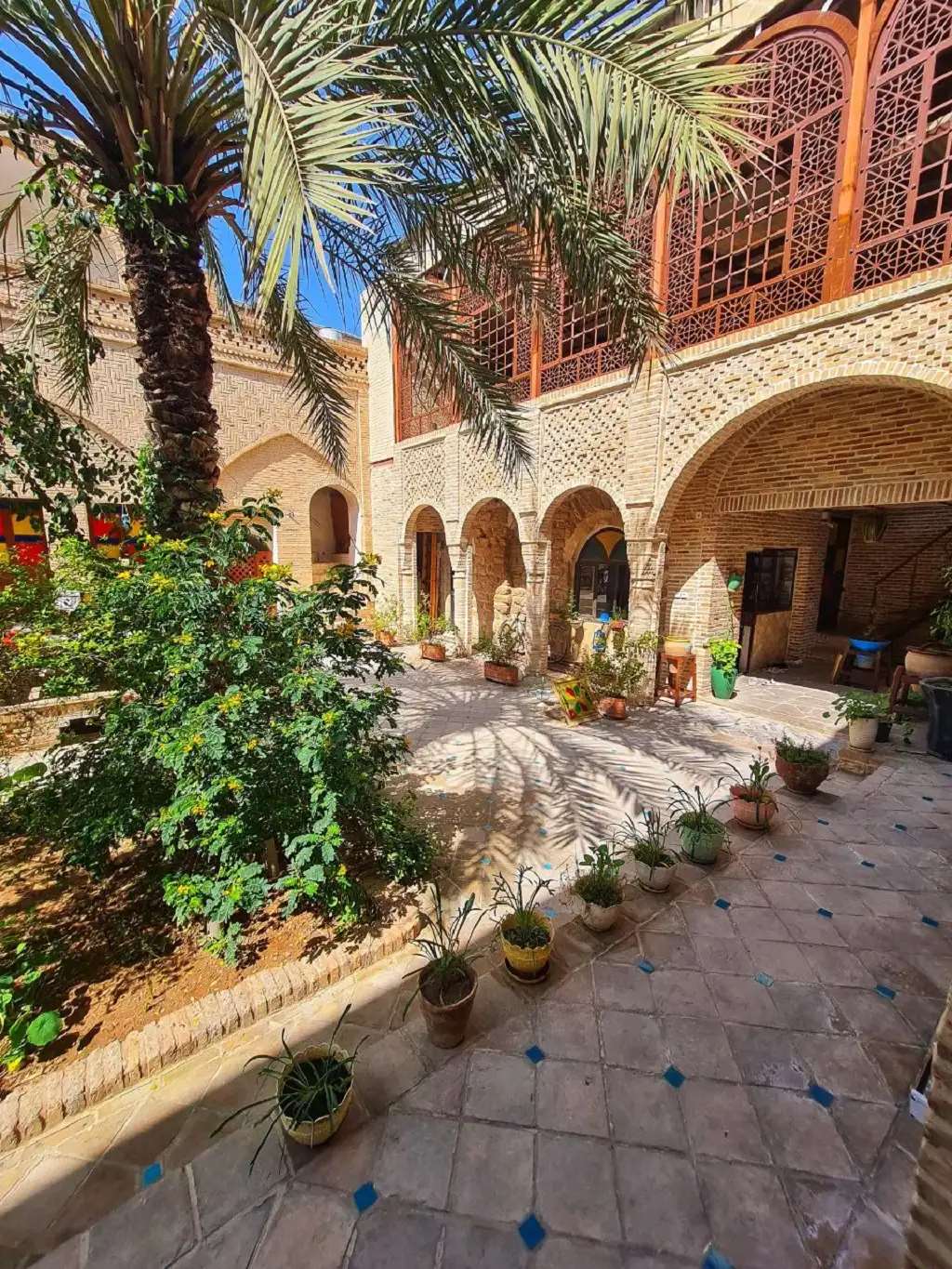 تصویر هتل سنتی سرابی شوشتر