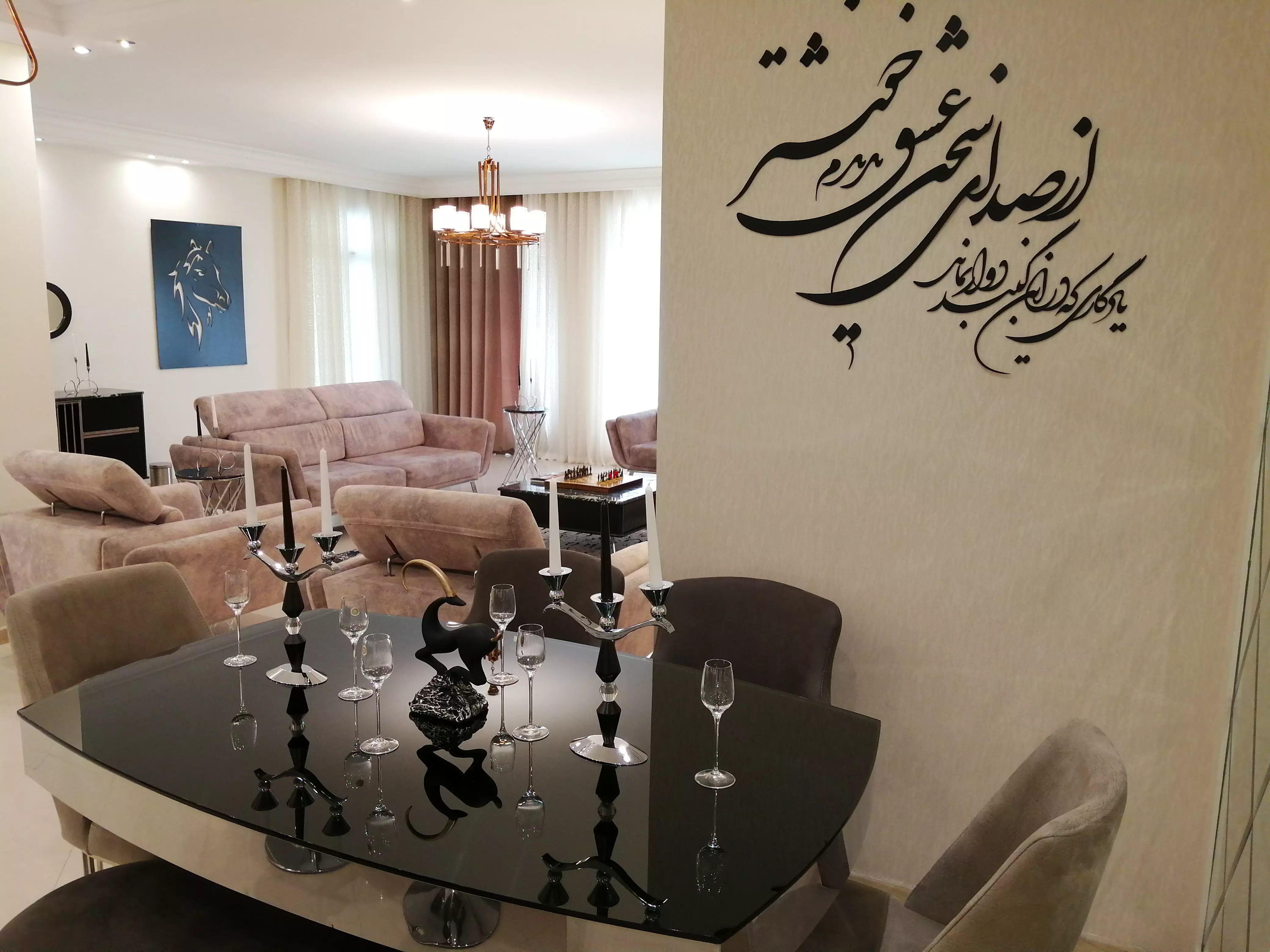 عکس واحد مبله سوپرلوکس و استخردار در فرشته