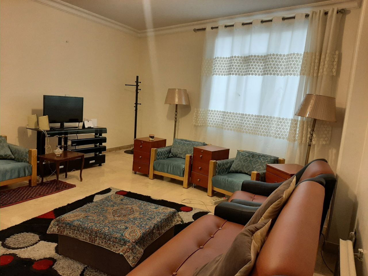 عکس ساختمان حامد