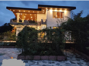 عکس ویلای لاکچری آستارا استخردار آب گرم سرپوشیده