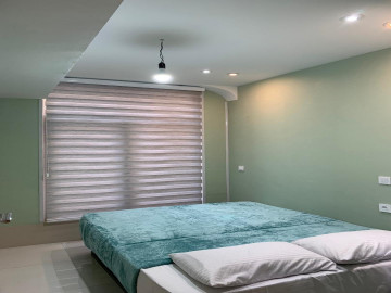 تصویر آپارتمان مبله دربست بسیار تمیز شهر زیبا 1