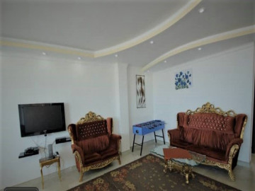 عکس آپارتمان شیک و تمیز روبه ساحل