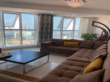 عکس آتریا هیرادفرداد کیش