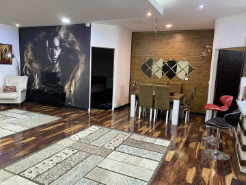 عکس ویلا کردان با استخر روباز آبگرم