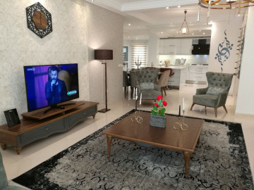 تصویر واحد مبله سوپرلوکس استخردار در فرشته