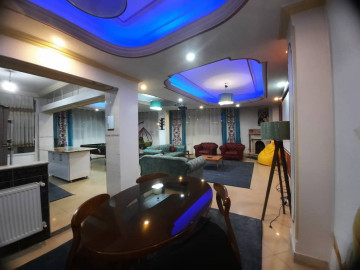 عکس آپارتمان مبله vip بیلیارد دار سه خوابه پونک