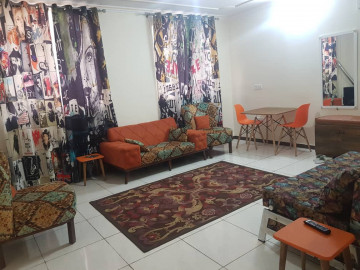 عکس آپارتمان یک خوابه آذربایجان (نارنجی)