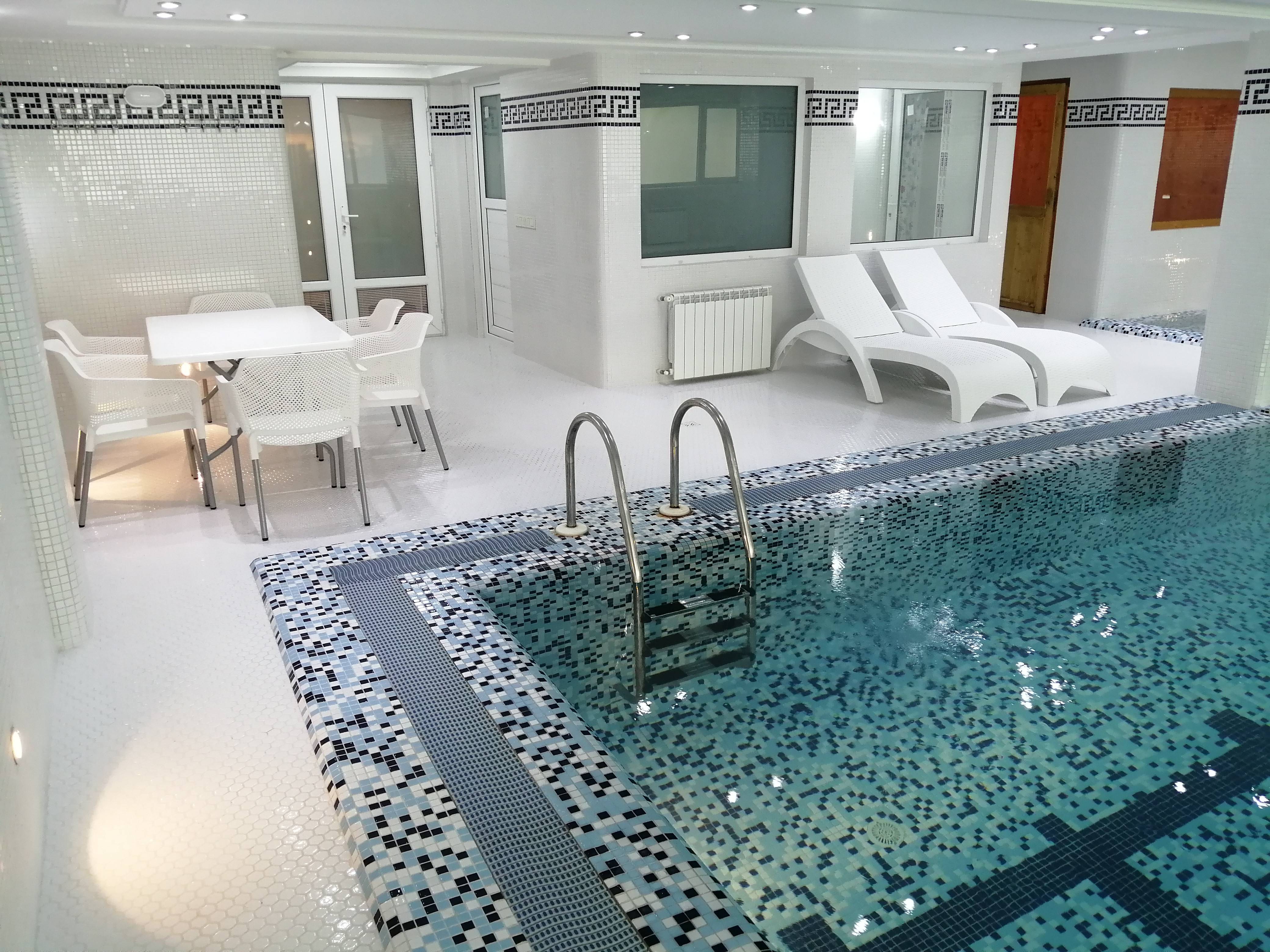 عکس واحد فول امکانات استخردار در الهیه