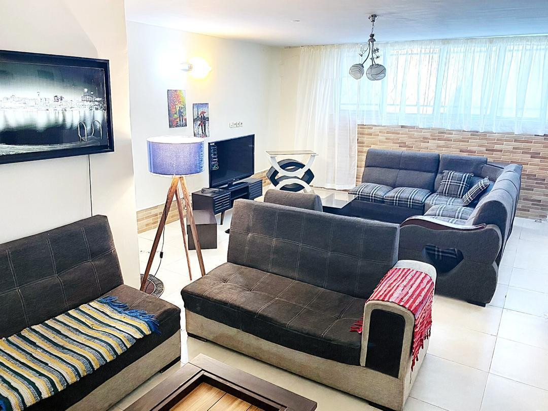 عکس آپارتمان یک خوابه زیر همکف مرزداران