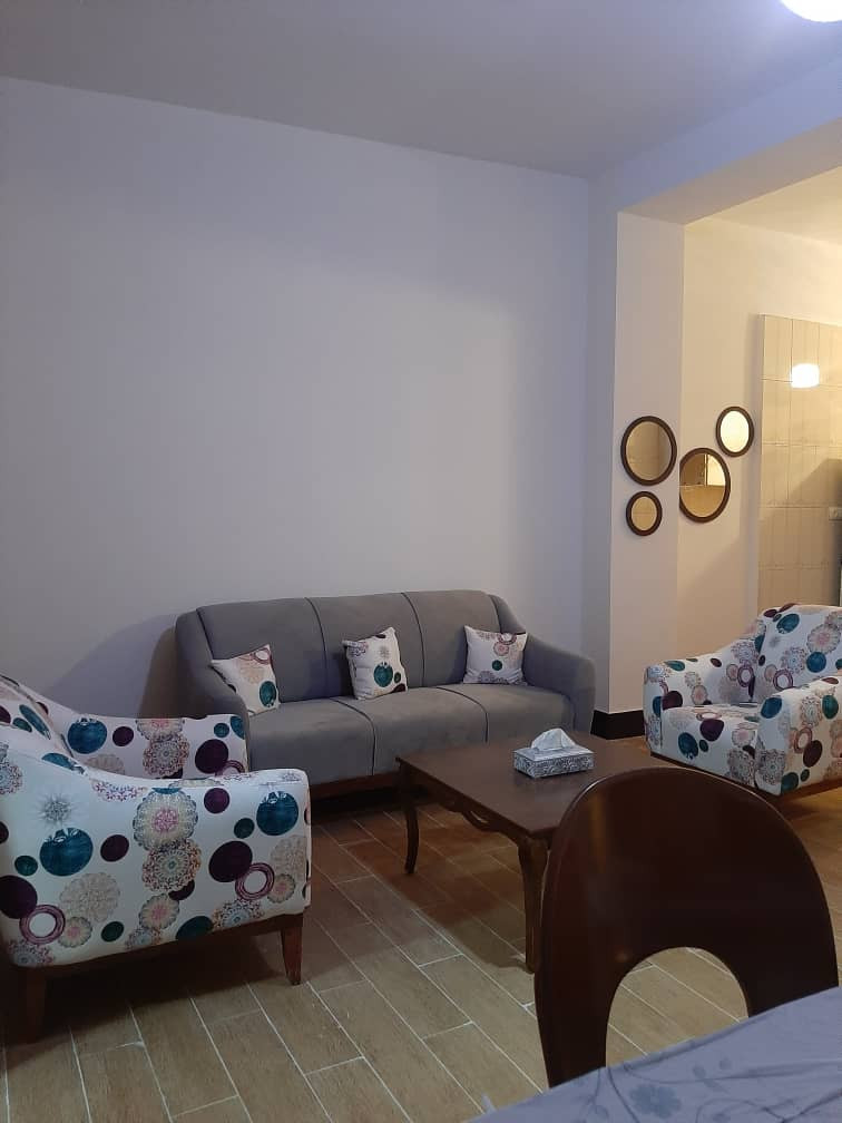 عکس آپارتمان مبله دوخوابه جمهوری