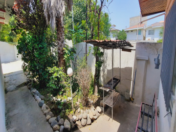 عکس ویلا چوبی با استخر آب‌گرم