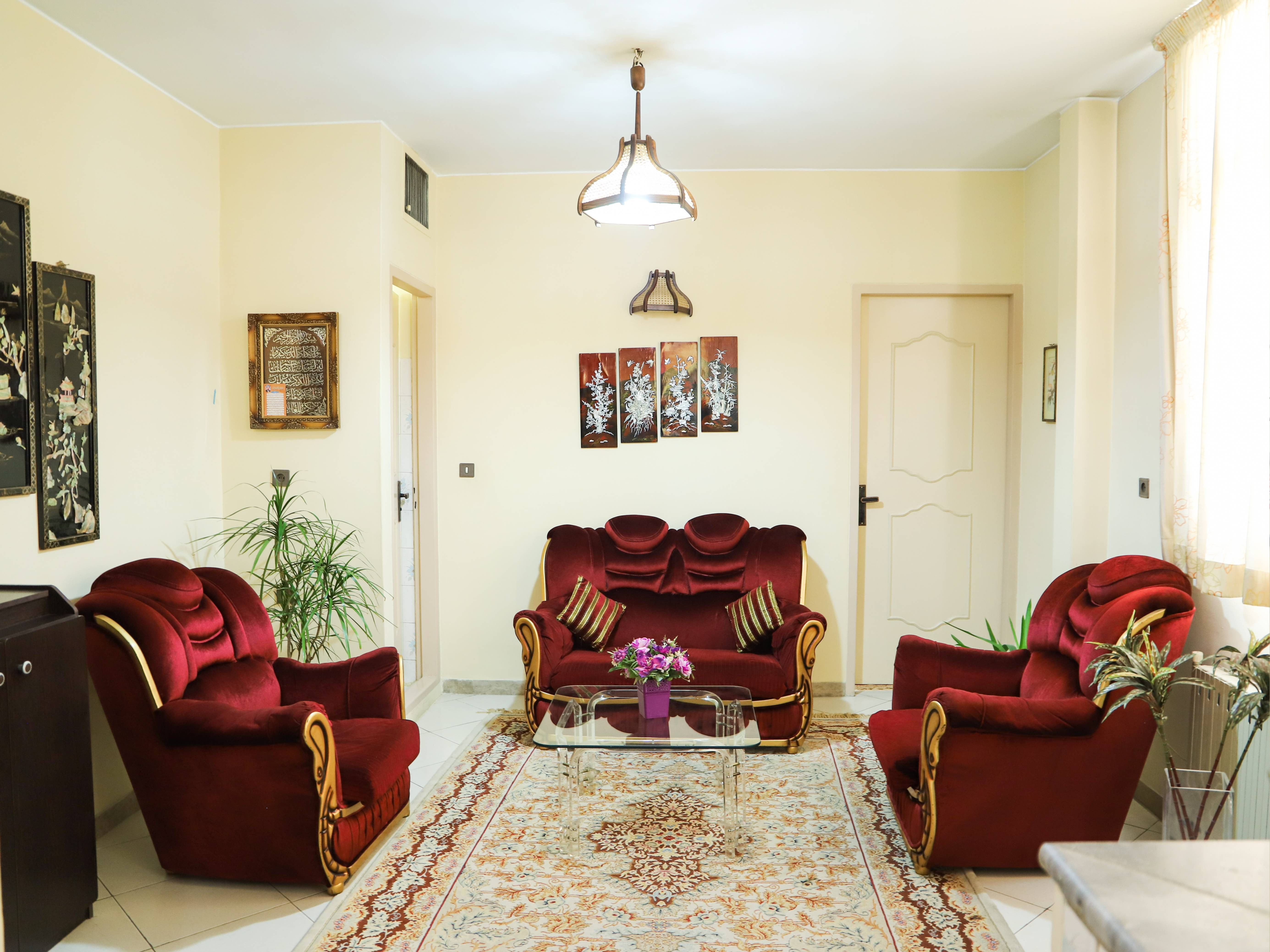 عکس آپارتمان مبله میدان انقلاب ضدعفونی