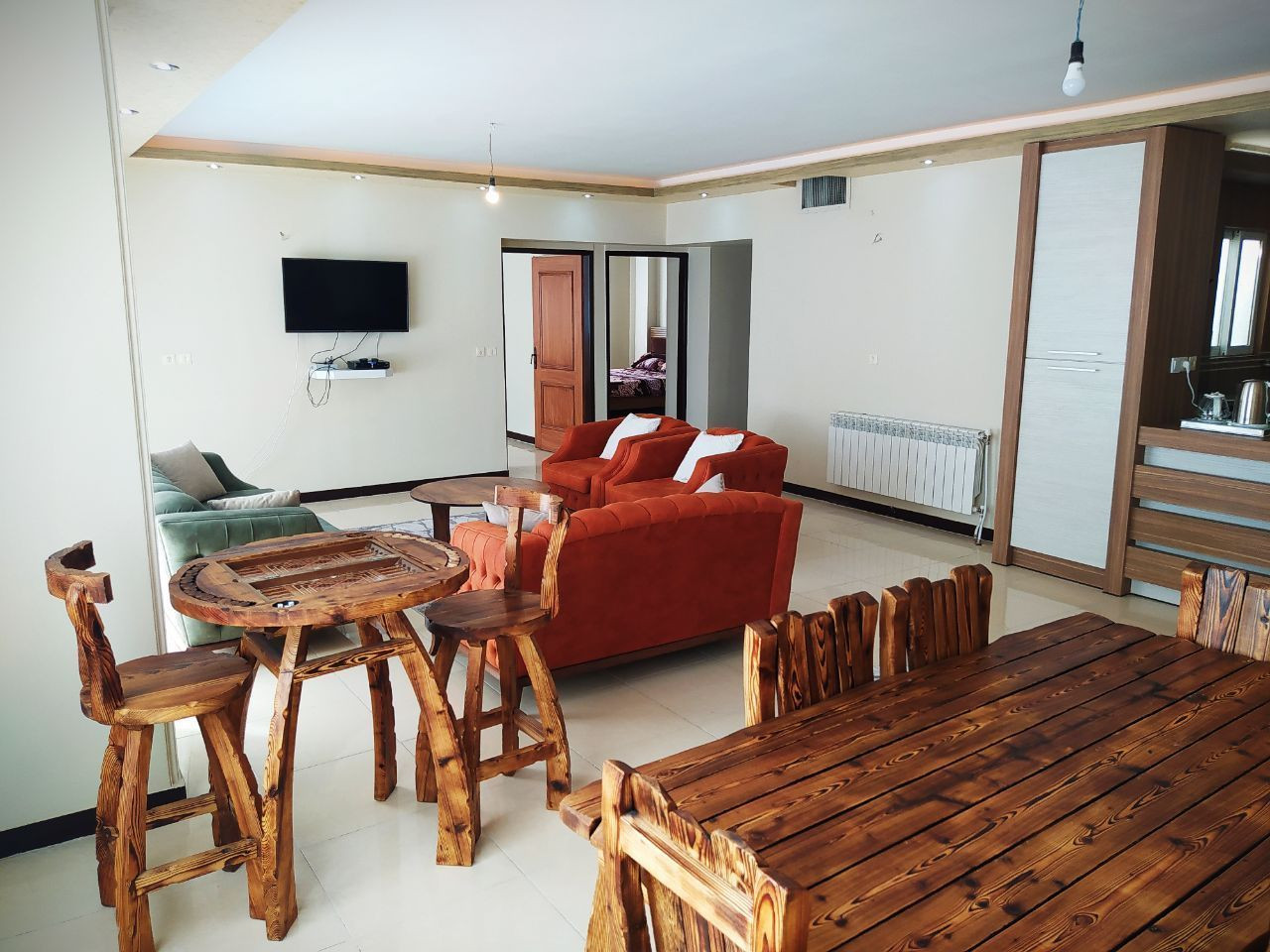 عکس آپارتمان دو خوابه‌ چهارباغ عباسی