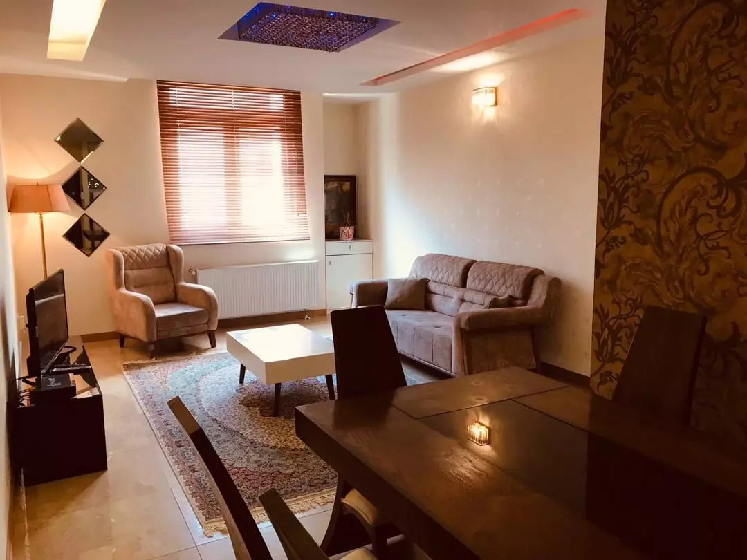 عکس آپارتمان یک خوابه سعادت ‌آباد