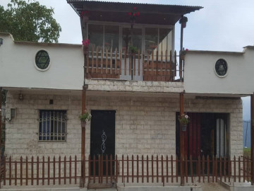 عکس اقامتگاه توریست در پاقلعه