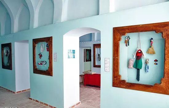 عکس خانه موزه عروسک (خوابگاهی آقایان)