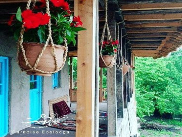 عکس بوم‌گردی بهشت اتاق ترنگ