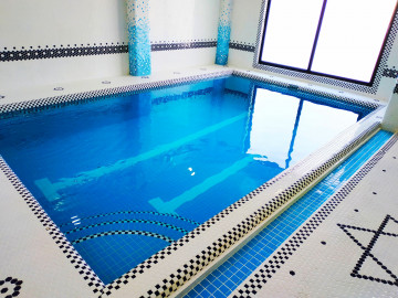 عکس ویلا لوکس و مدرن متل قو با استخر آبگرم