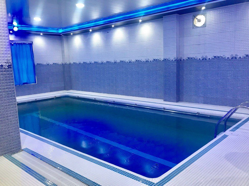 عکس ویلا با استخر و جکوزی در محمودآباد