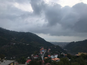 عکس مجموعه اقامتی یک خوابه بام سرولات