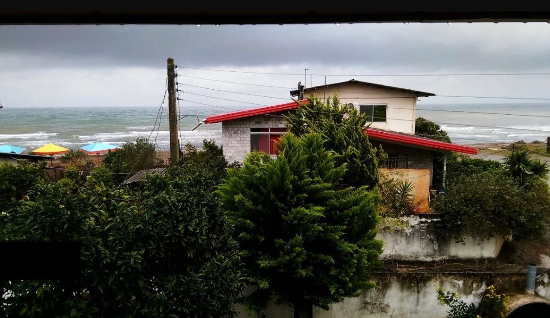 عکس ویلای دوخوابه تراس دار ویو دریا - رامسر 