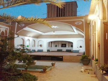 عکس بوم‌گردی طارونه در یزد (سه تخته)