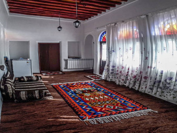 عکس بوم گردی مان همیشه سبز - 3 نفره