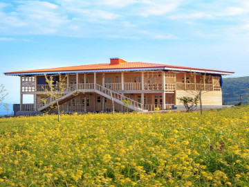 عکس اقامتگاه بوم‌گردی بام رودبار