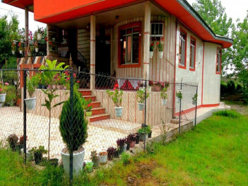 عکس باغ ویلای دنج بنیامین