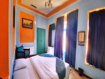 عکس سرای سنتی هاتف- دلبر(دو تخته)