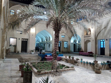 عکس هتل سنتی سرابی اتاق دو تخته همکف