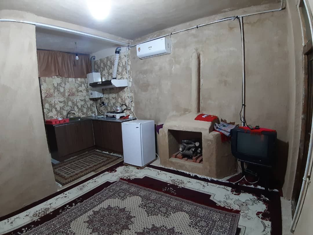 عکس بوم گردی آبشاران لوه (واحد 60 متری)