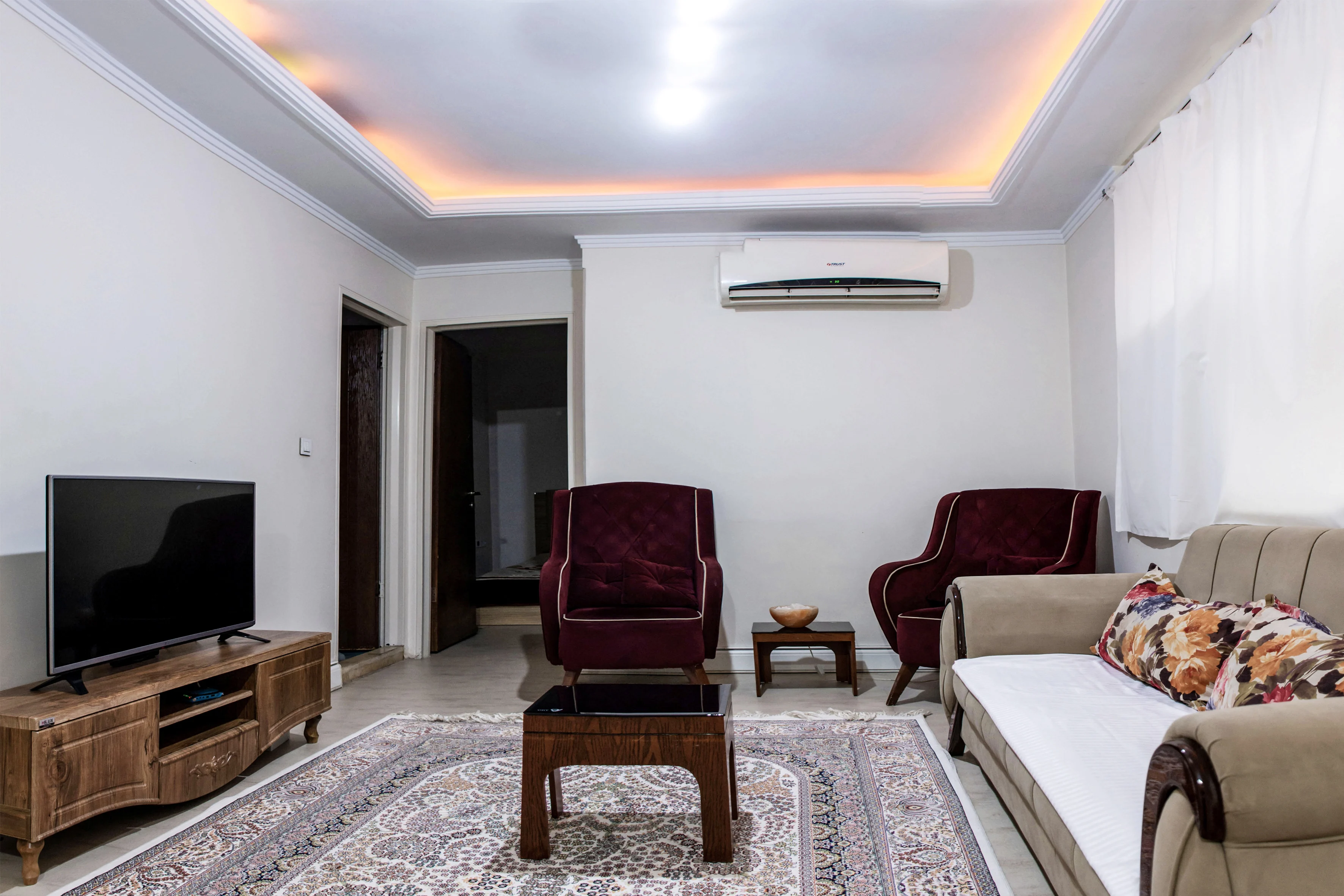 عکس آپارتمان یک خوابه شیک میرداماد