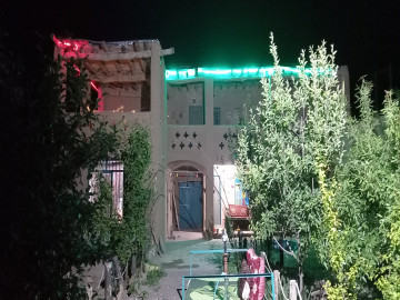 تصویر اقامتگاه بومگردی بابا اکبر(طبقه همکف)
