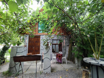 تصویر خانه جنگلی در لاهیجان روستای کلشتاجان