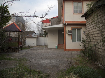 تصویر ویلای دربست پارکینگ دار با حیاط و آلاچیق