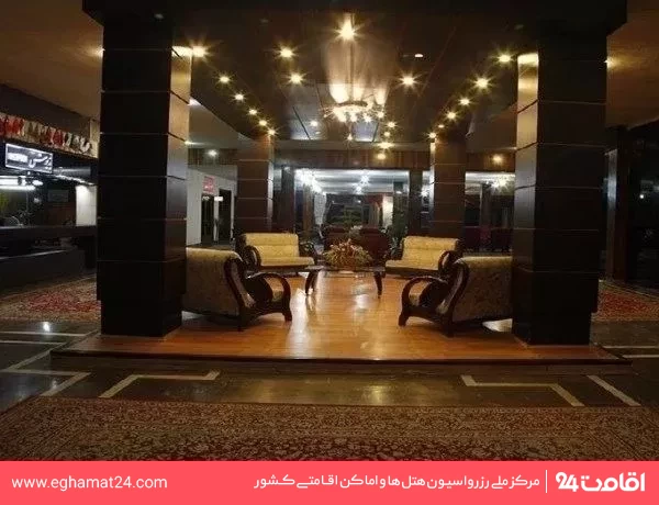 تصویر هتل بزرگ کادوسان بندر انزلی