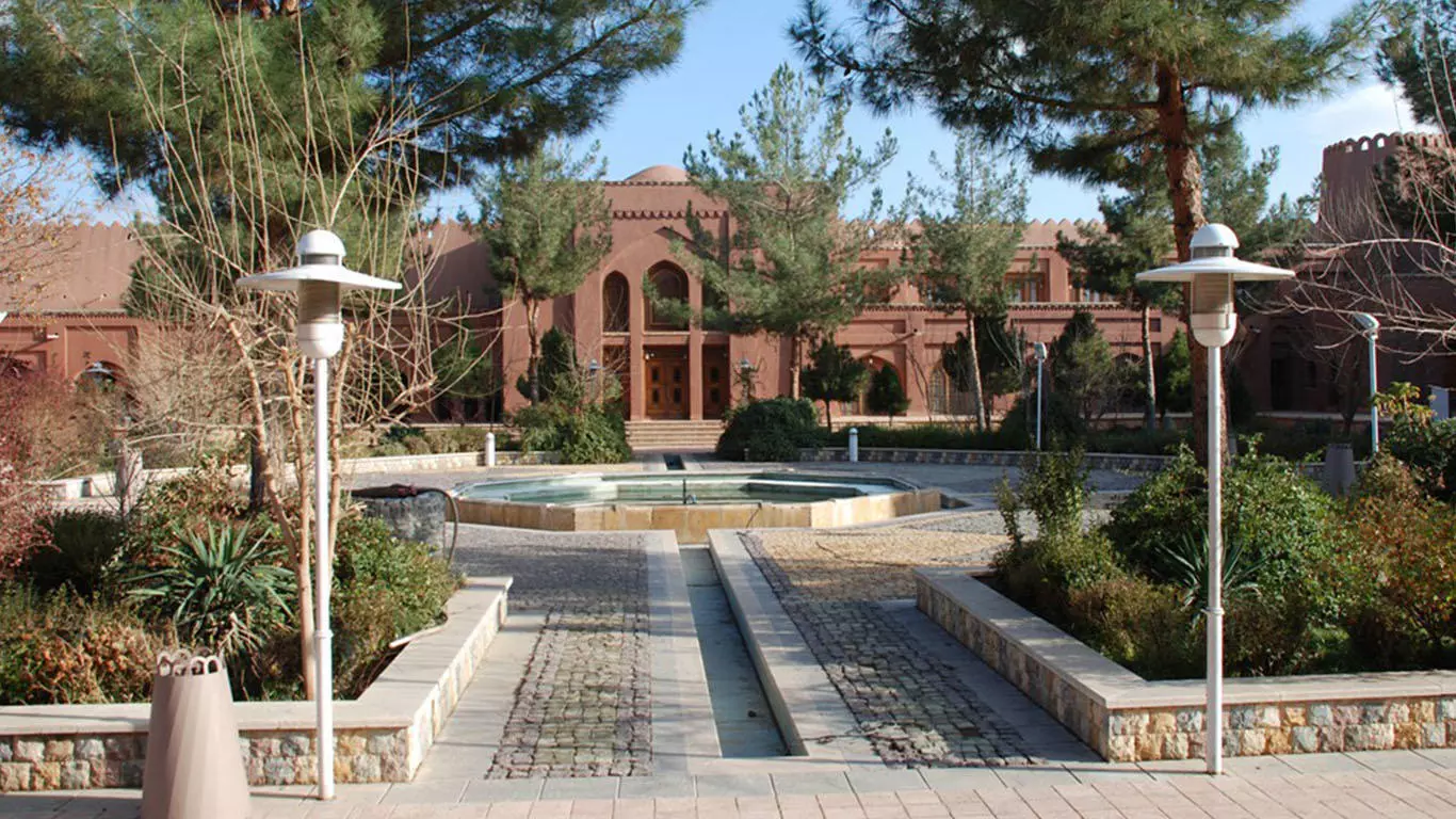 تصویر هتل ارگ تاریخی گوگد گلپایگان