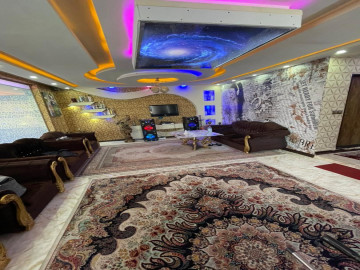 تصویر اجاره روزانه ویلا با استخر سرپوشیده و جکوزی در شهریار