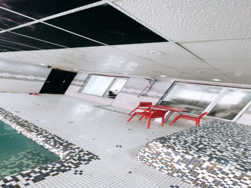 تصویر اجاره روزانه ویلا استخر سرپوشیده ۱ خوابه در شهریار