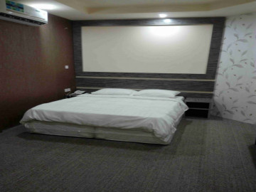 تصویر هتل آسمان - اتاق سه تخته