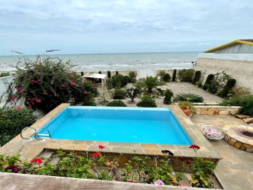 عکس لوکس استخردار آبگرم ساحلی آنتراکت (۳) چالکرود