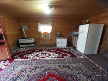 تصویر کلبه چوبی جنگلی ماهورا